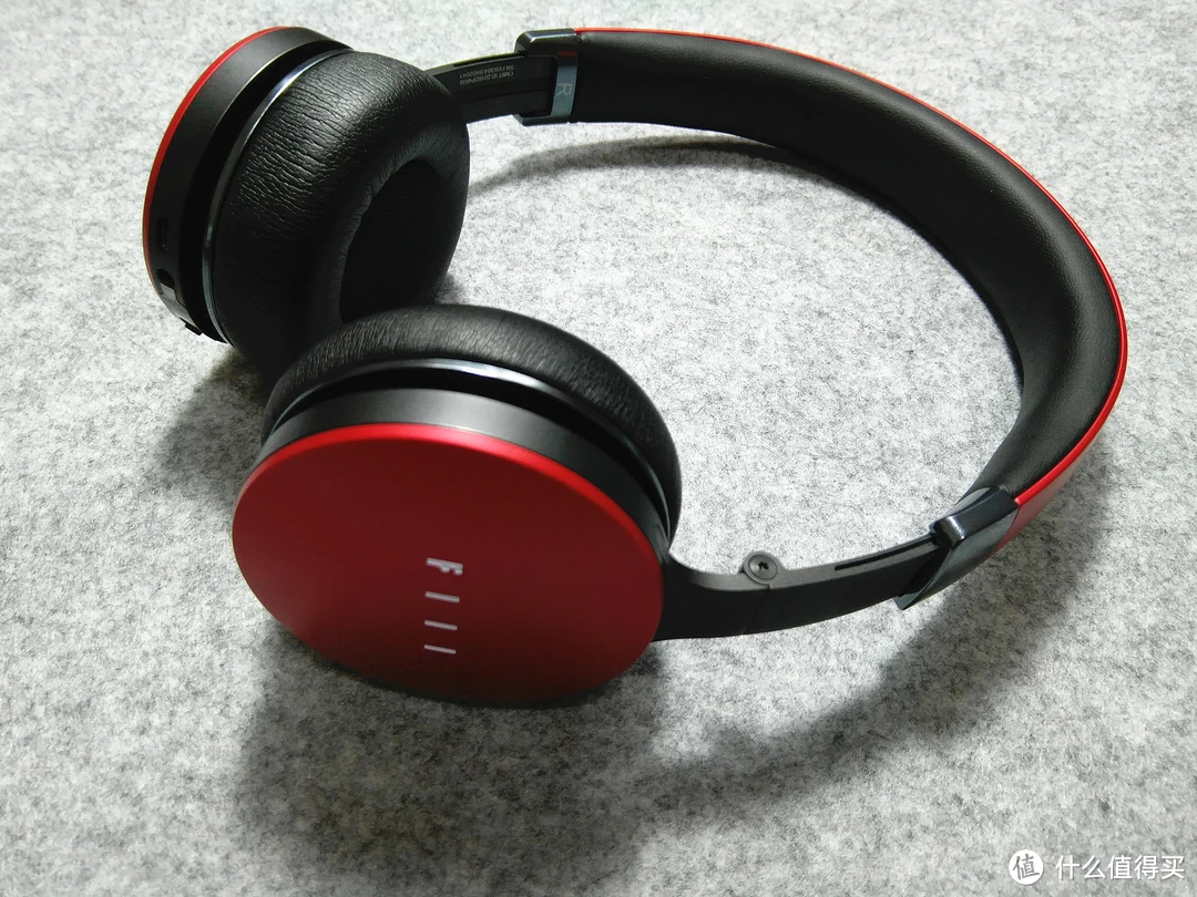 fiil耳机属于什么档次_耳机牌子档次_耳机档次排名