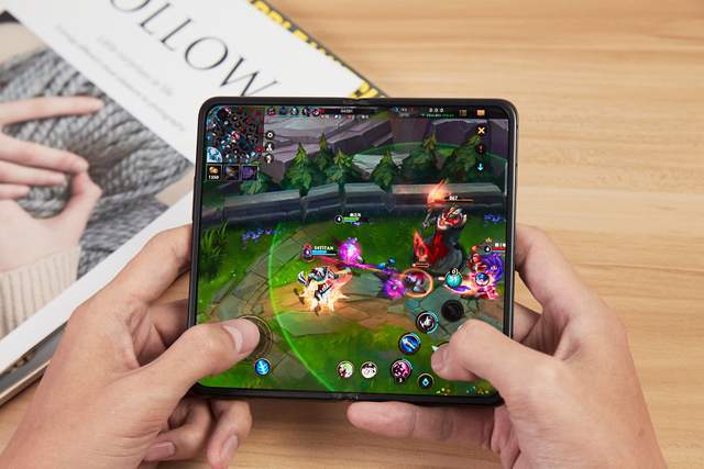 推荐打手机游戏2000元左右_2000手机打游戏推荐_推荐打手机游戏2000左右