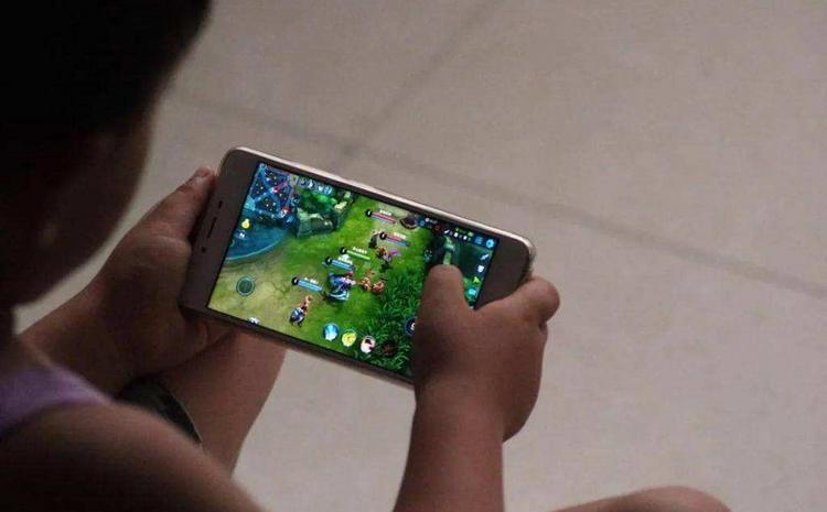 3岁小孩适合的手机游戏_小孩适合手机游戏推荐_小孩子手机游戏推荐