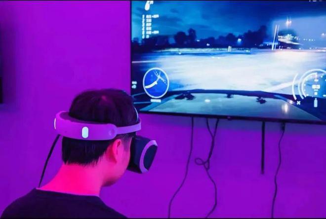 vr游戏要手机游戏_游戏手机要贴膜吗_游戏手机要多少钱