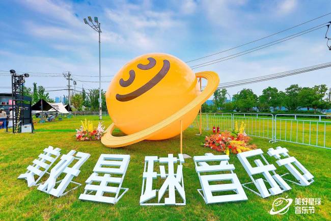 翻盖机的游戏_翻盖手机游戏图_翻盖图片手机