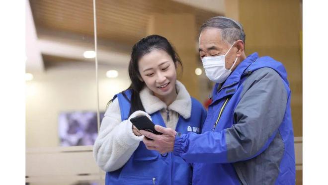 父亲猜女儿字幕迅雷_父亲猜女儿生存手机游戏_岛国综艺片父亲猜女儿
