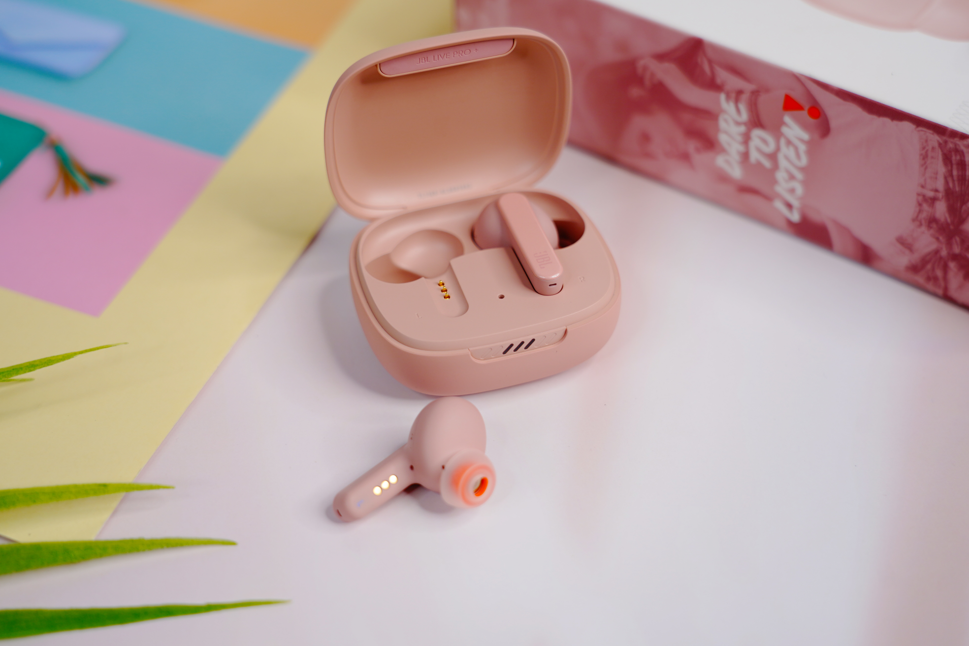 听着歌打游戏对手机有坏处吗_听歌打手机好游戏用什么手柄_打游戏听歌用什么手机好