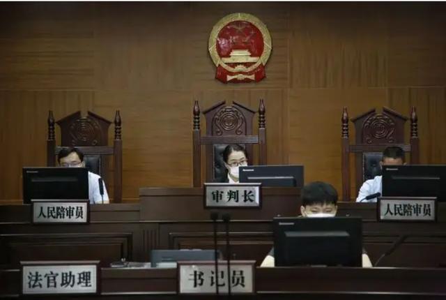 变态房东手机游戏_变态房东手机游戏_变态房东手机游戏