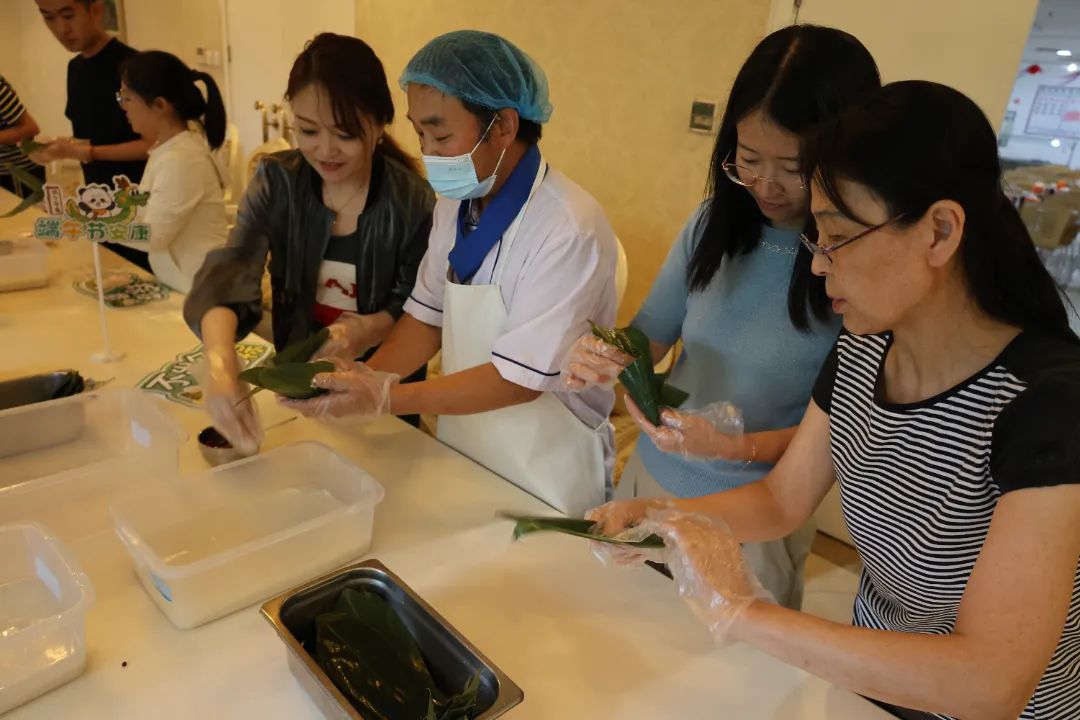 弹珠手机游戏人物怎么玩_弹珠游戏_弹珠人手机游戏