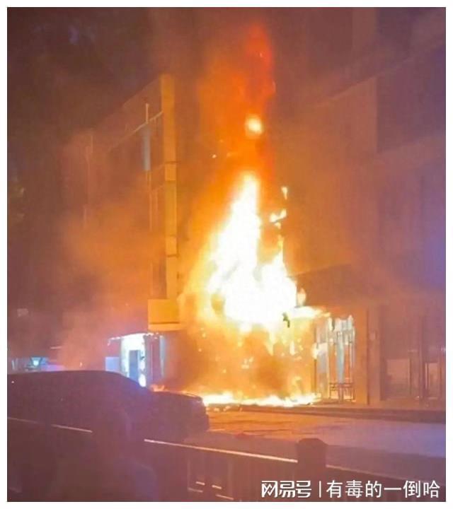 引爆打手机游戏违法吗_打游戏引爆手机_爆玩手游