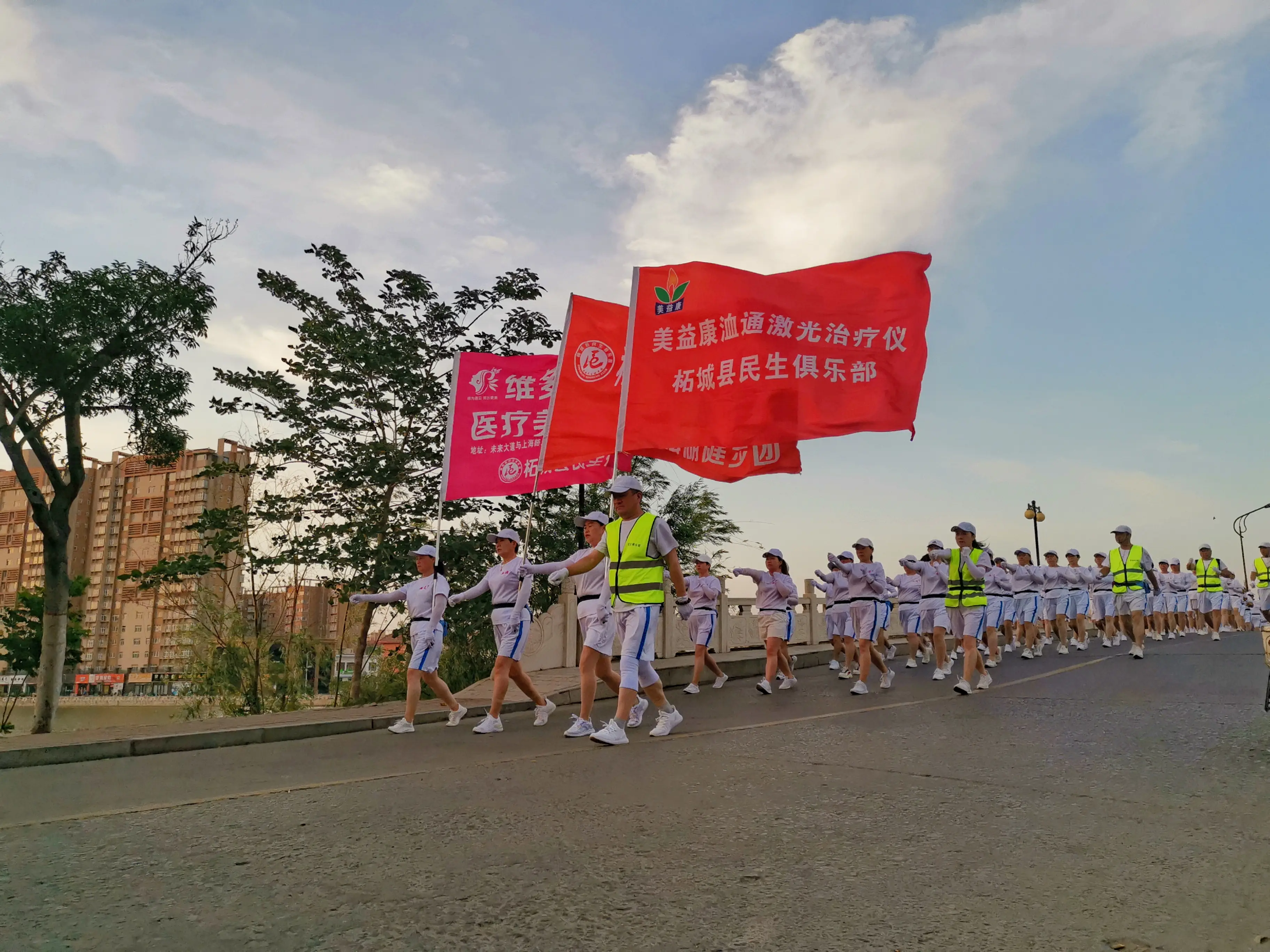 晨曦游戏官方网站_晨曦的手机游戏_晨曦玩游戏